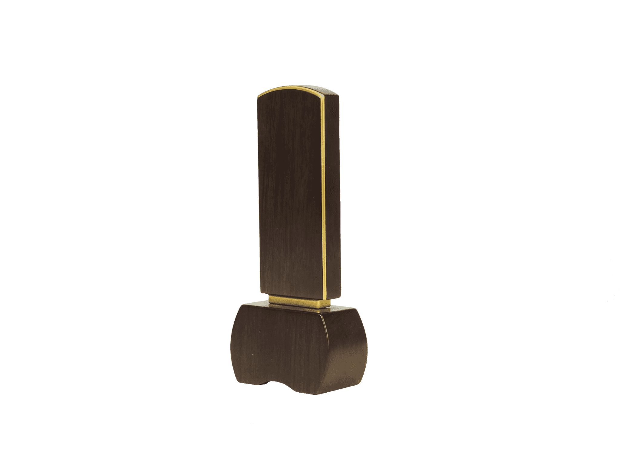 i-i-004